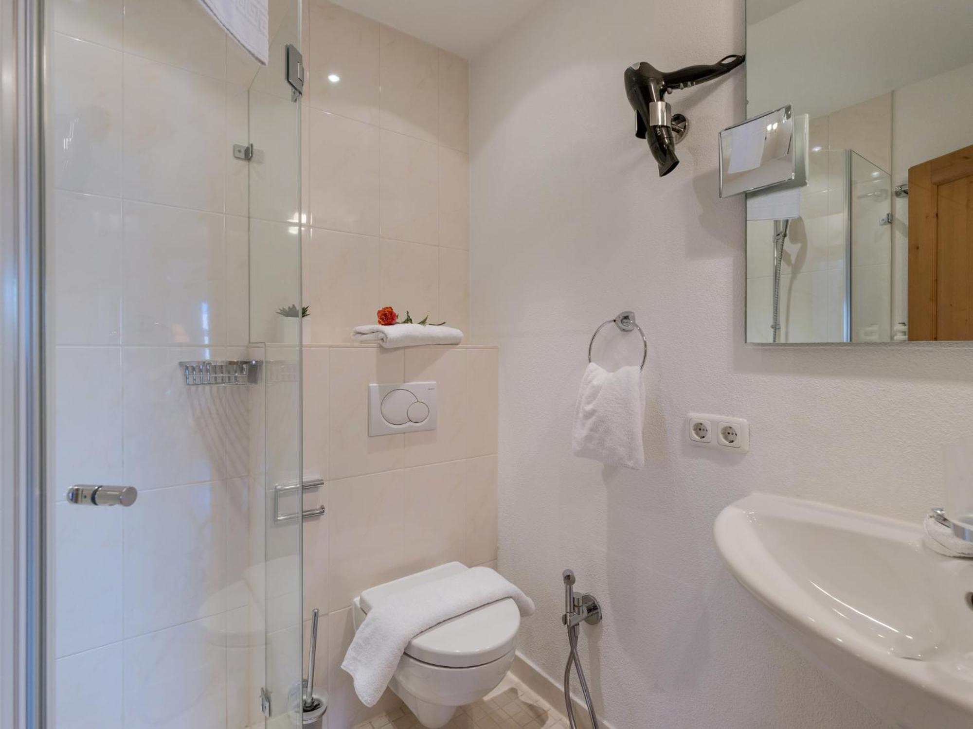 Landhaus Kitzhorn Appartement Hahnenkamm - By Nv-Appartements Kitzbühel Dış mekan fotoğraf